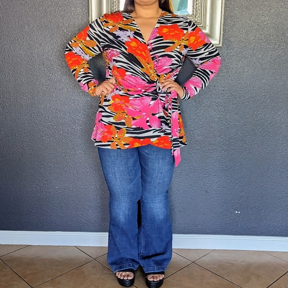 Max & Rina Zebra Print Top - Picture 6 of 8